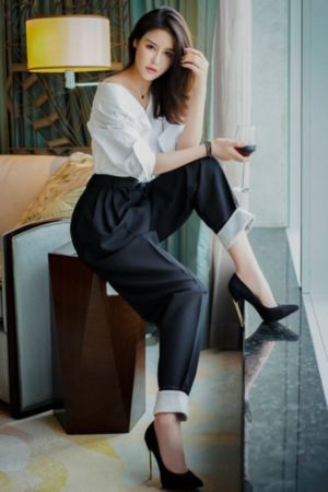 你是我的女人4完整版_BD英语高清视频播放